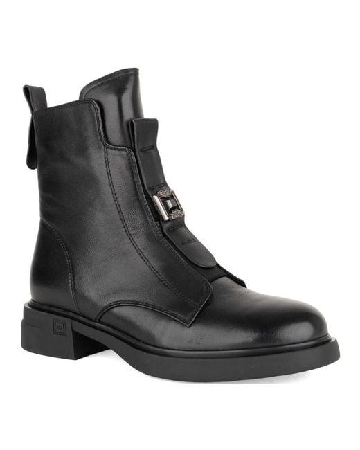 Linda Baumann Black Ankle Boots
