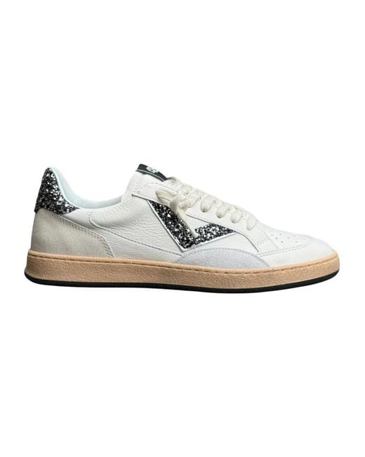 4b12 Playnew D227 in het White