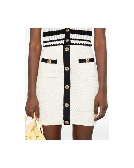 Short Skirts Self-Portrait de color Natural