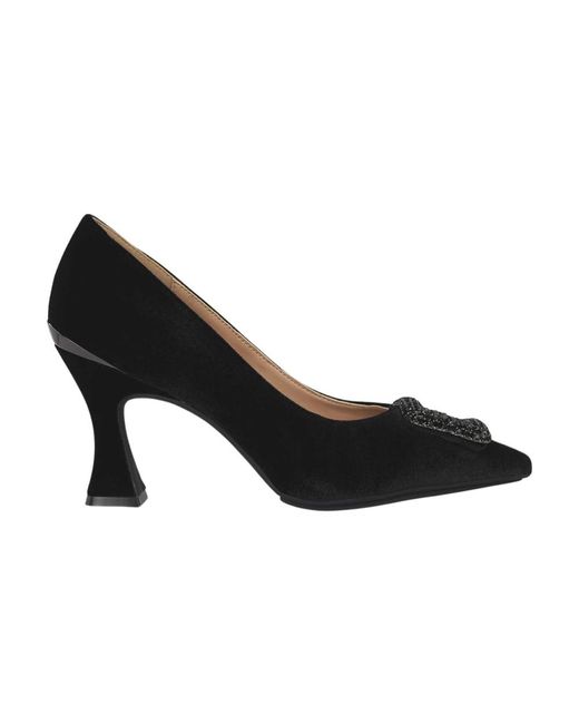 Alma En Pena. Black Pumps