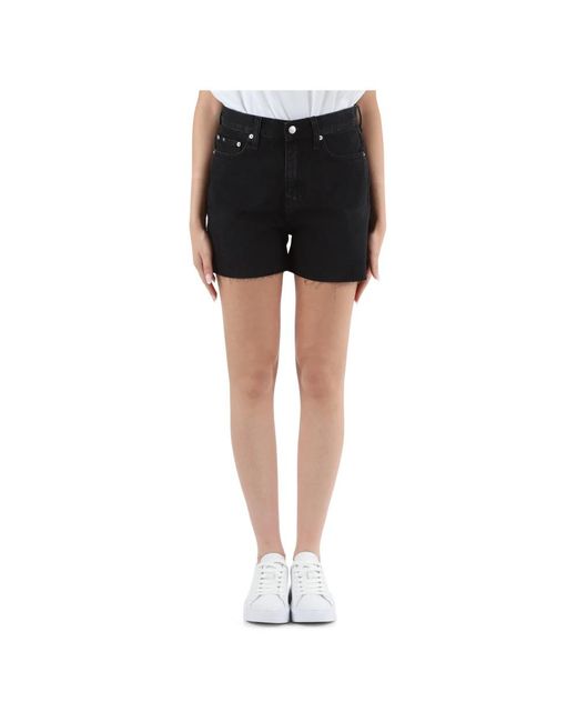 Denim mom fit shorts con cinque tasche di Calvin Klein in Black