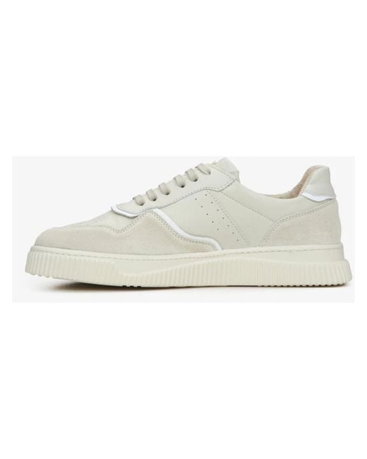 ESTRO White Sneakers