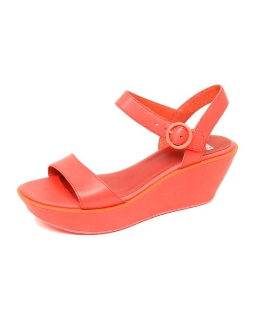 Camper Red Wedges