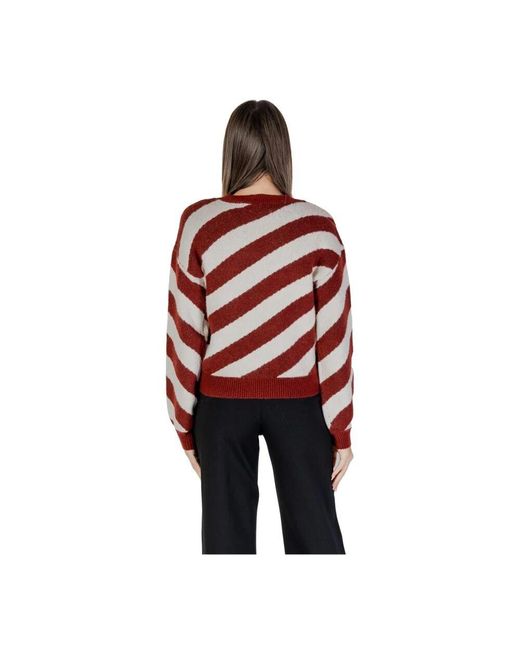 Round-Neck Knitwear di Vero Moda in Red