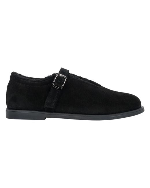 ESTRO Black Flat Shoes