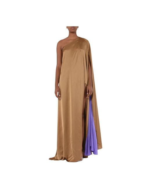 Gowns ACTUALEE de color Brown