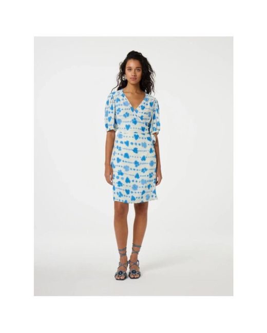 Short Dresses FABIENNE CHAPOT de color Blue