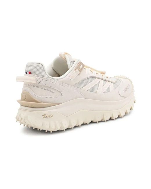Moncler Low Top Sneakers Mit Beigem Logo in White für Herren