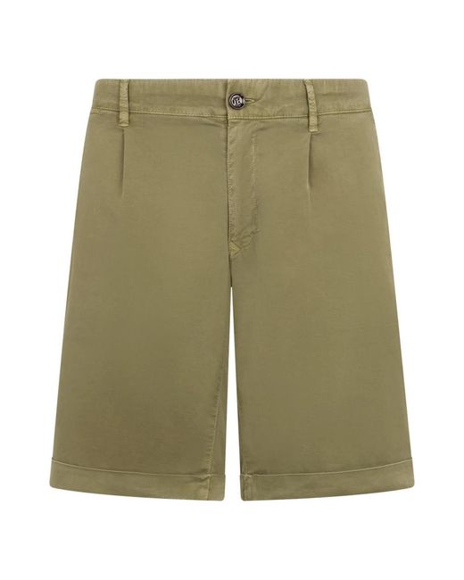 Moorer Green Casual Shorts for men