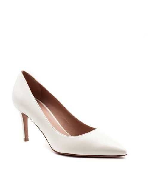 Roberto Festa White Pumps