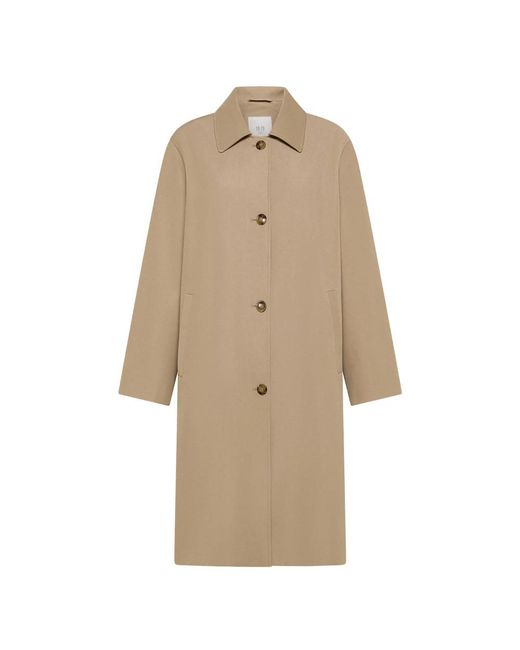 Seventy Trench in het Natural