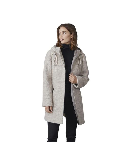 Junge Elegante Wollen Jas Met Capuchon in het Gray