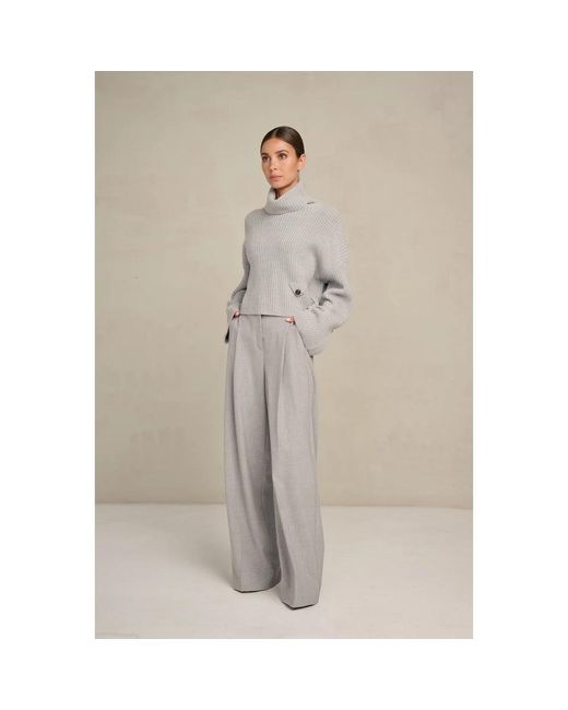 Turtlenecks March23 de color Gray