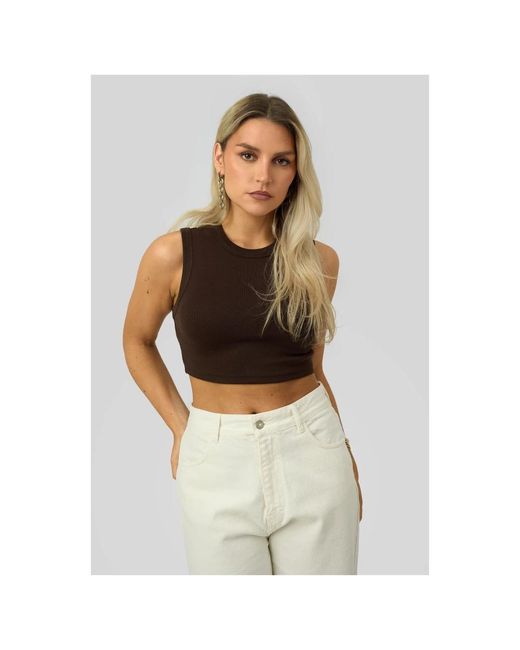 GUAJA. Sleeveless Tops in het Brown