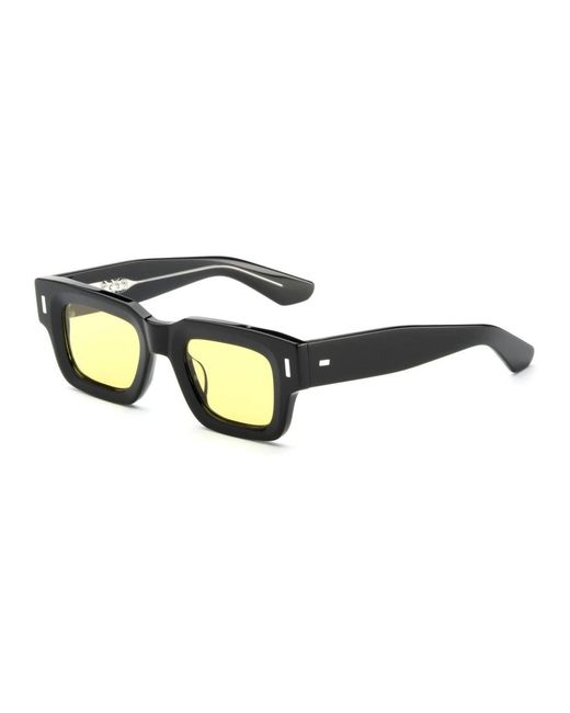 AKILA Black Sunglasses