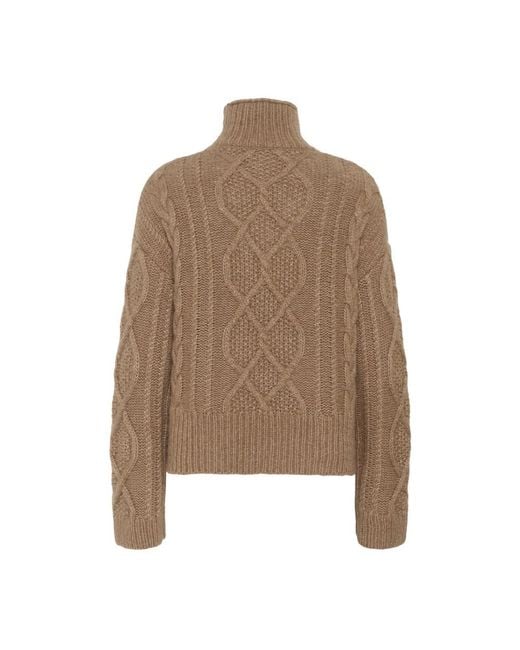 Turtlenecks Part Two de color Brown