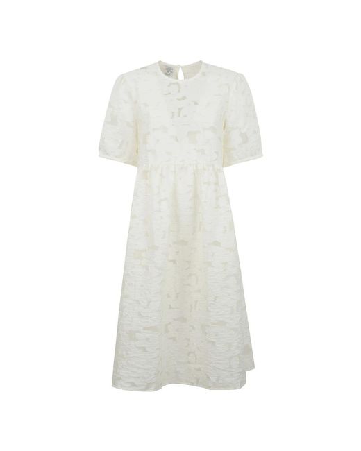 Midi Dresses di Baum und Pferdgarten in White