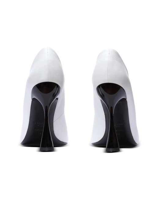 Balmain White Zweifarbige pumps eden aus lammleder und lackleder