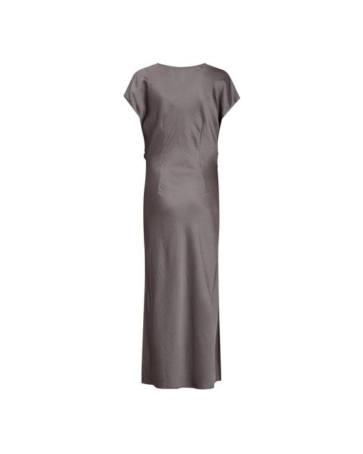 Gowns co'couture de color Gray