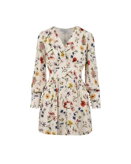 Mar De Margaritas Natural Short Dresses