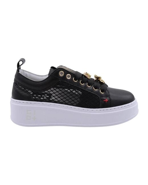 GIO+ Black Sneakers
