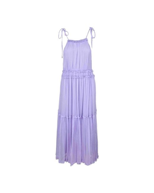 Maxi Dresses di WEILI ZHENG in Purple