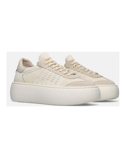 Barracuda Natural Sneakers