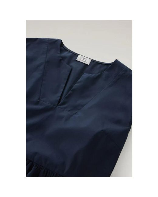 Woolrich Blue Blaues baumwoll-popeline-kleid mit v-ausschnitt