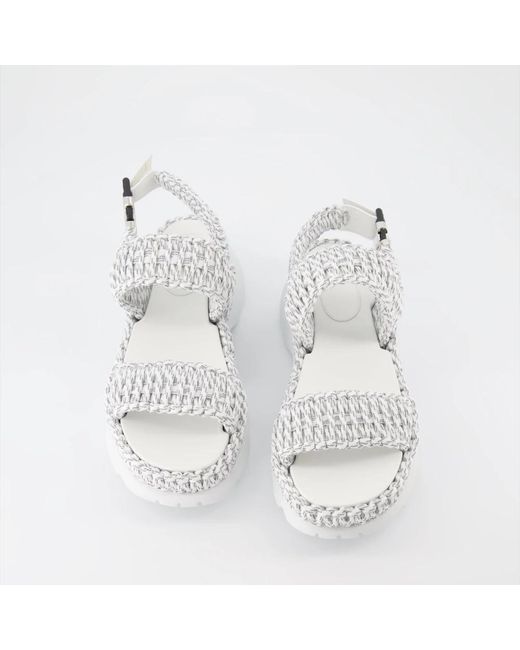 Shoes > sandals > flat sandals Moncler en coloris White