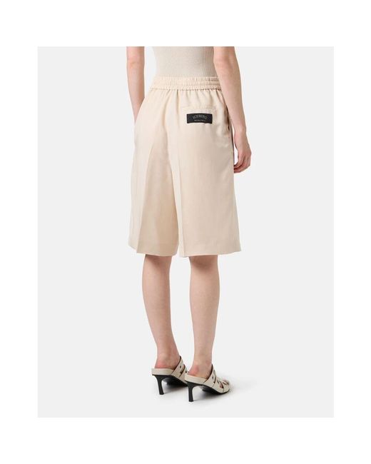Iceberg Natural Puderfarbene comfort fit bermuda-shorts aus fließendem -stoff