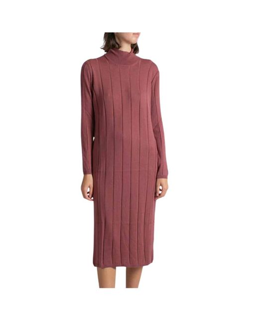Midi Dresses di Gran Sasso in Red