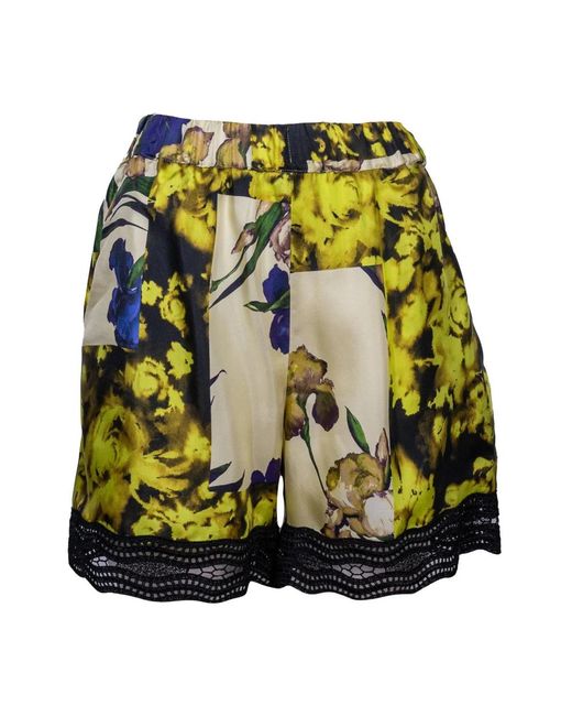 Short shorts di Erika Cavallini Semi Couture in Yellow