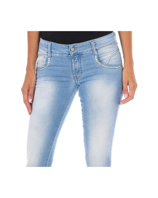 Met Blue Cropped Jeans