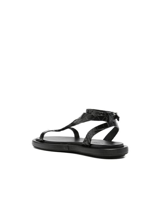 Poeve Black Flat Sandals