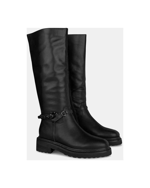 Alma En Pena. Black High Boots