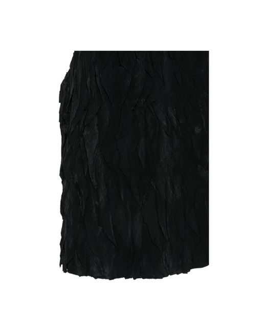 Alysi Black Sleeveless Tops