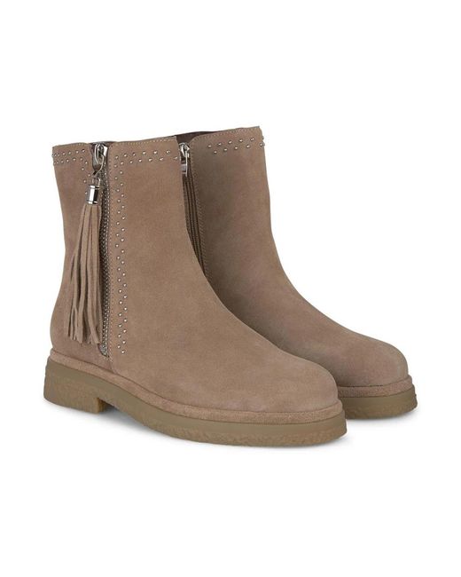Alma En Pena. Brown Ankle Boots