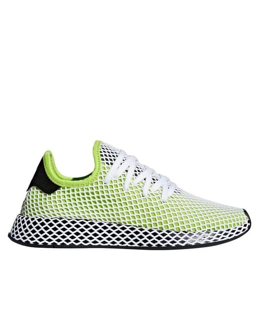 Deerupt runner scarpe di Adidas in Green da Uomo