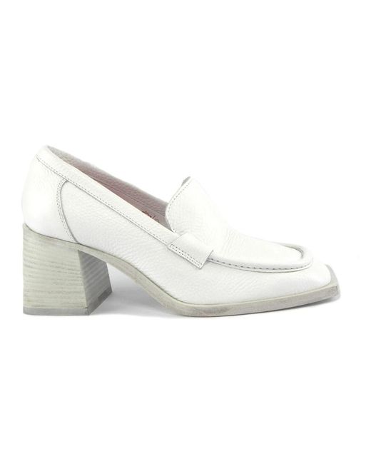 Lemarè White Pumps