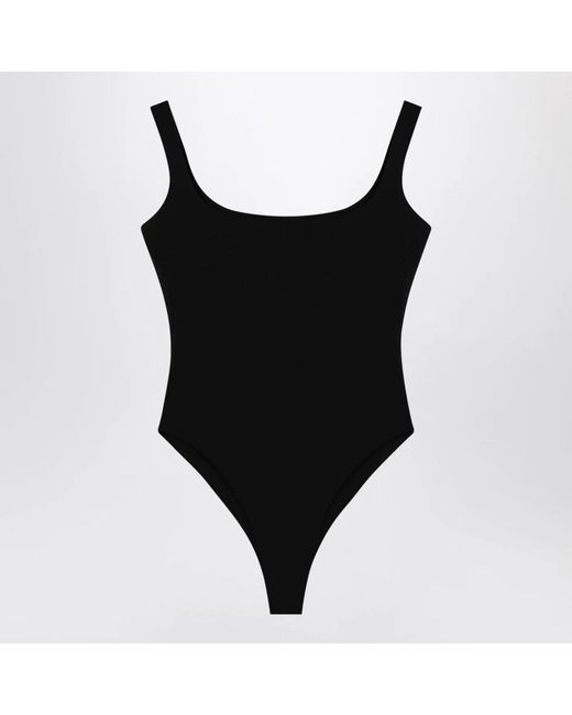 Body Entire studios de color Black