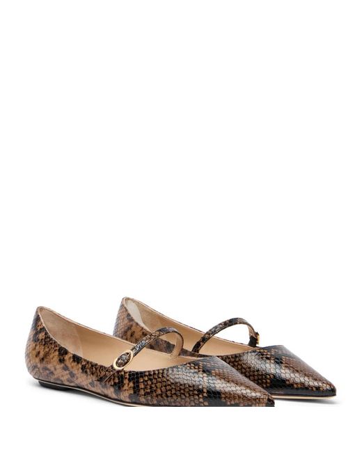 Stuart Weitzman Emilia Mary Jane Flat in het Brown