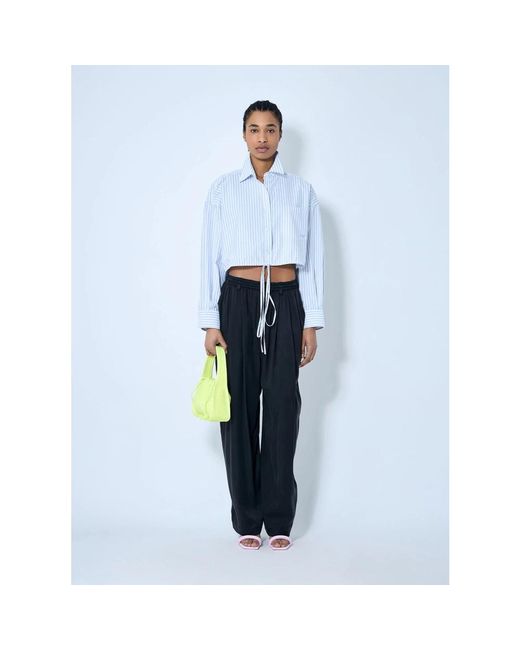 Alexander Wang Broeken ,Zwart ,Rayon Zachte Geplooide Broek in het Blue