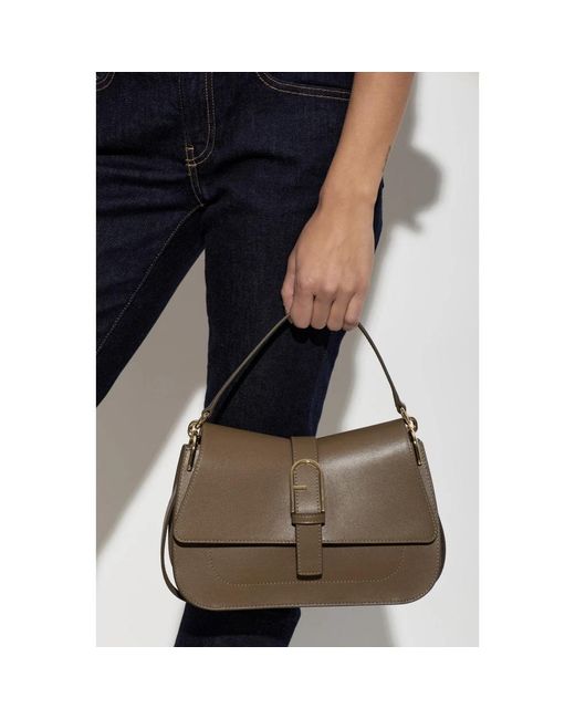 Furla Flow Medium Bag in het Brown