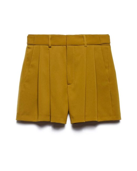 Short Shorts Aniye By de color Yellow