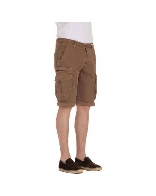 Casual Shorts di Myths in Natural da Uomo