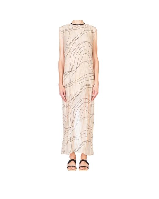 Maxi Dresses Alysi en coloris Pink