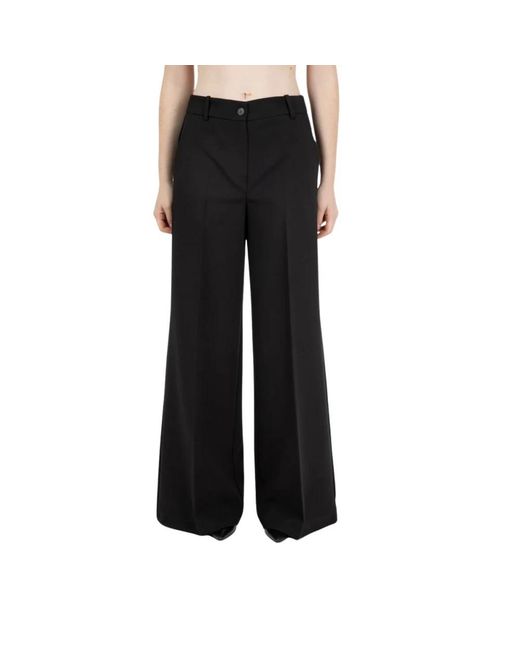 Kaos Wijde Broek in het Black