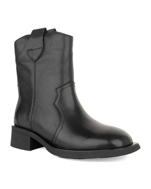 Linda Baumann Black Cowboy & Biker Boots