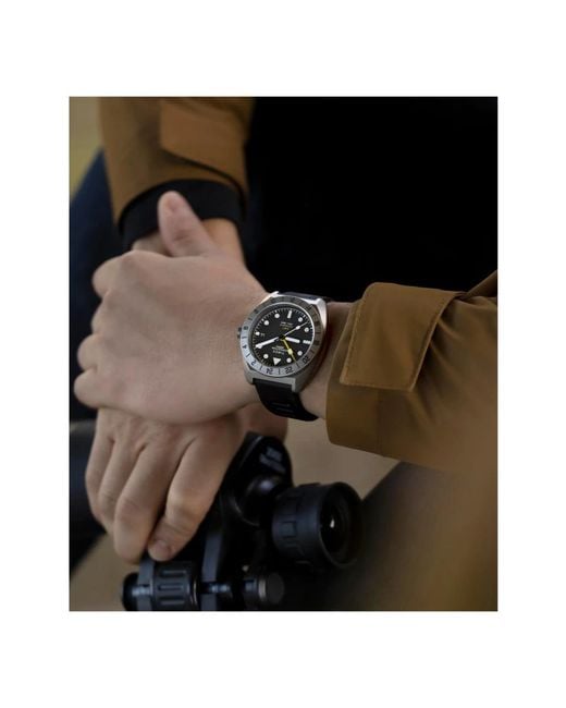 Timex Uhr expedition north titanium automatic gmt in Metallic für Herren