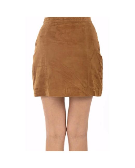 Skirts > short skirts La Canadienne en coloris Brown